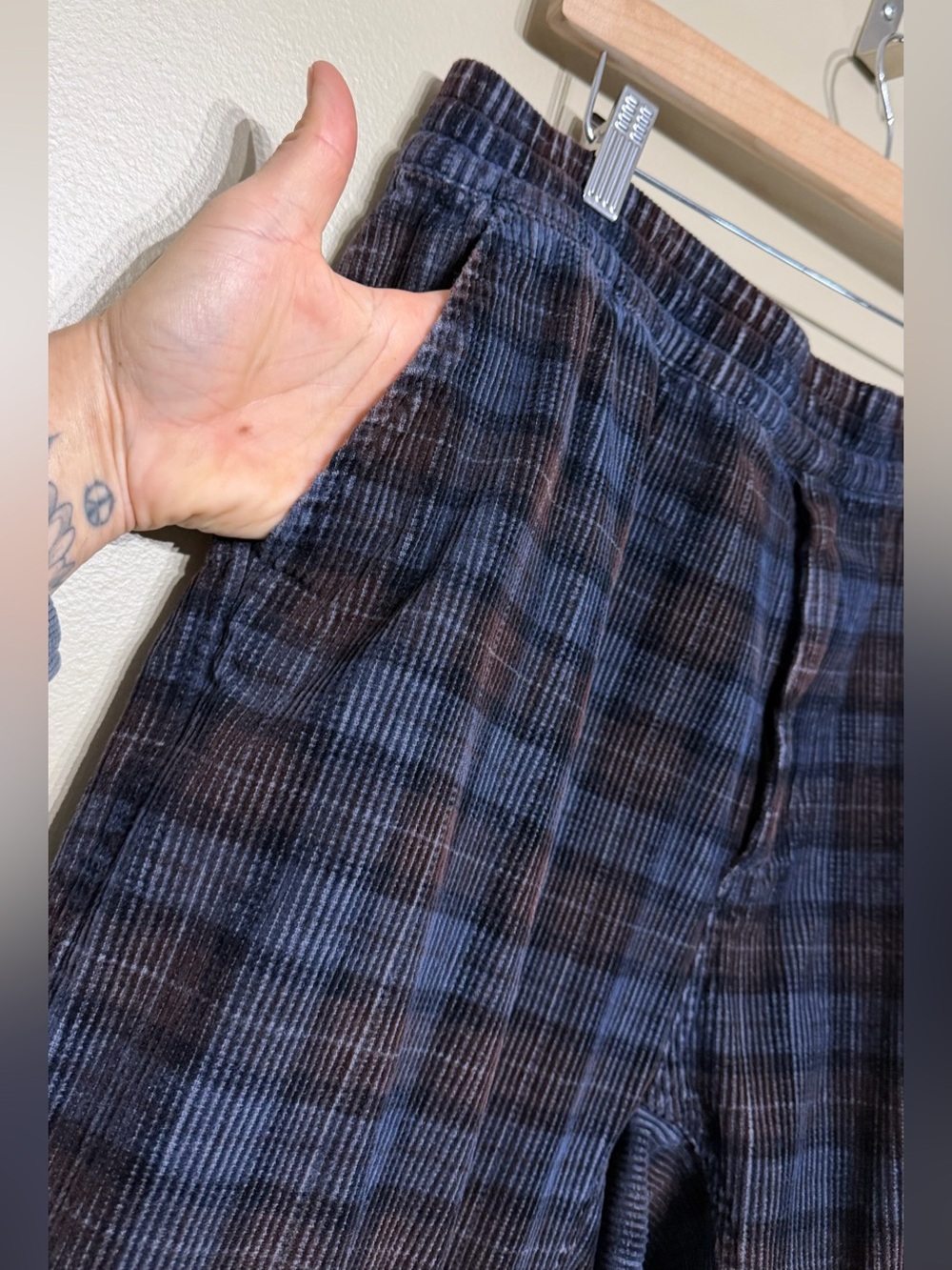 Carhartt WIP Plaid CorduroyFlint Pant - Picture 7 of 14
